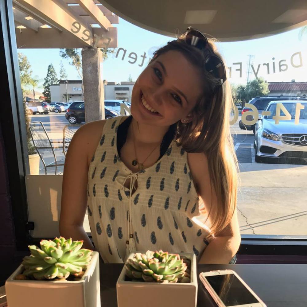 Meet your Posher, Leah
